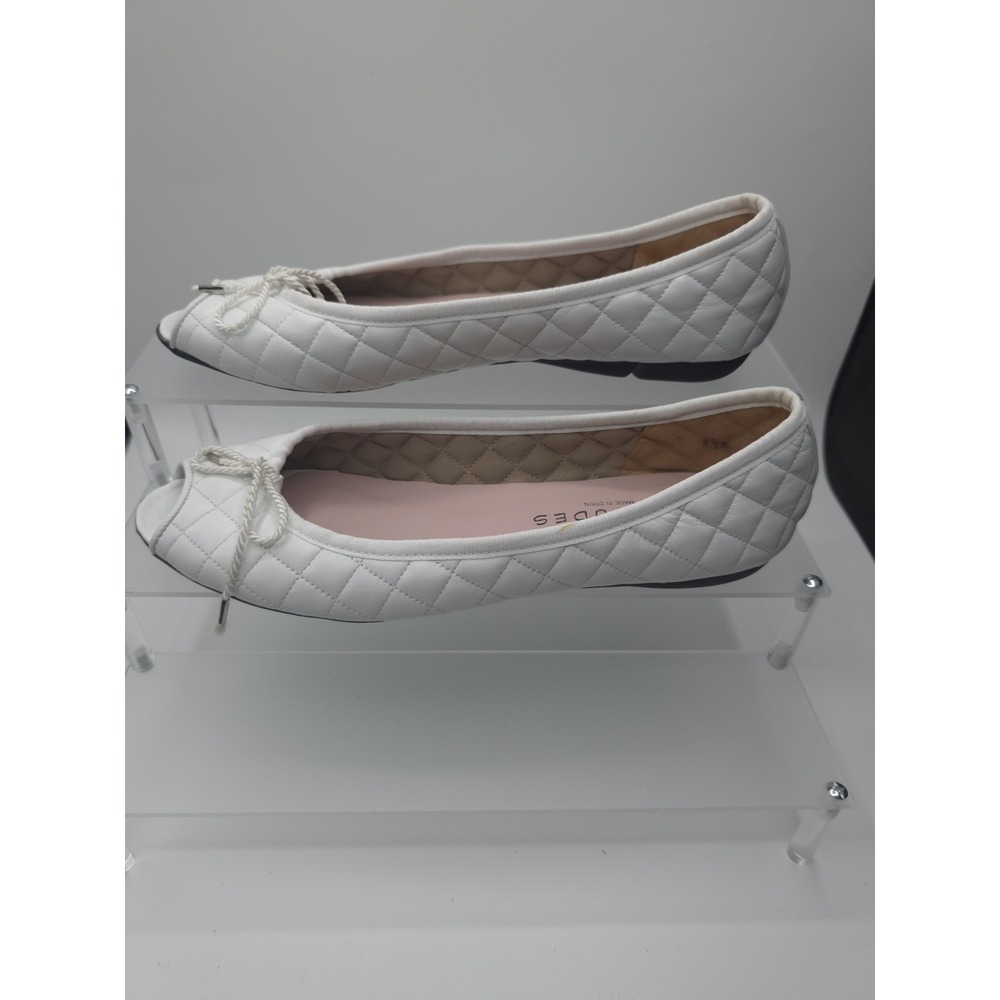 Paul Mayer Attitudes whitequilted leather peep-toe ballet flats delicate bow 8.5